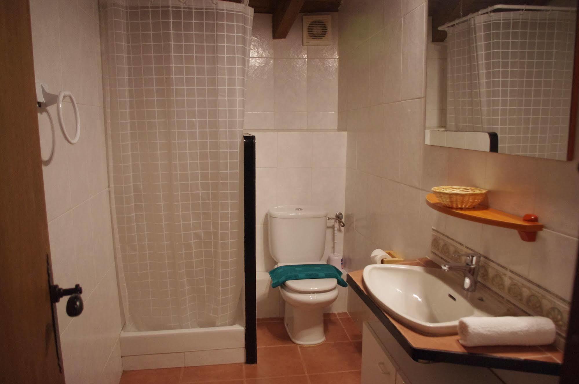 Cal Miquel De Ventola Guest House ภายนอก รูปภาพ