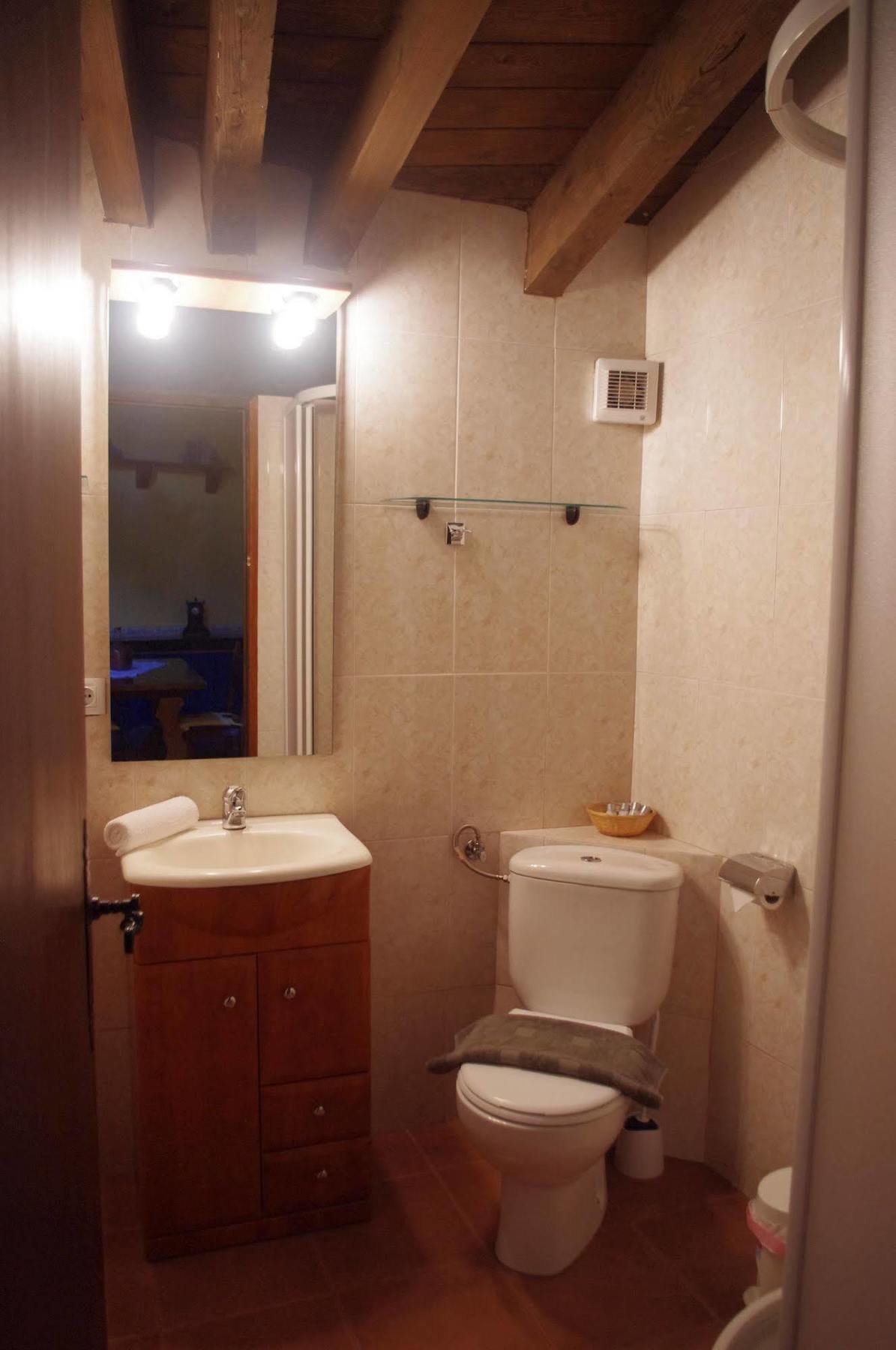 Cal Miquel De Ventola Guest House ภายนอก รูปภาพ